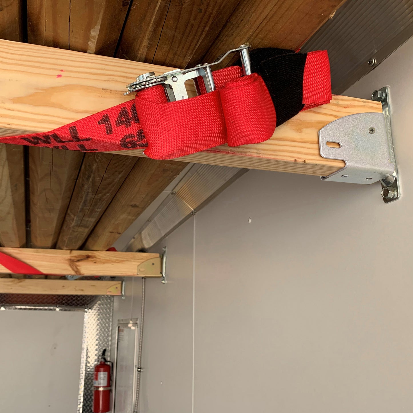 Snap-Loc E-Track Wood Beam End Socket – With Hinge – 2-Pack
