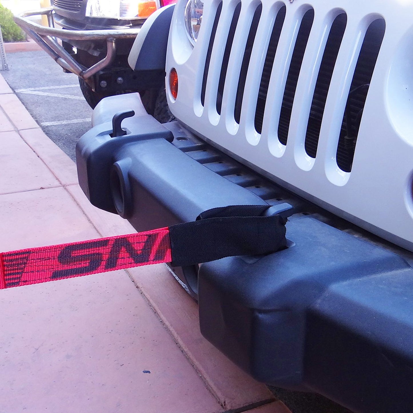 Snap-Loc 2 in x 30 ft Tow Recovery Strap – 10,000 lb